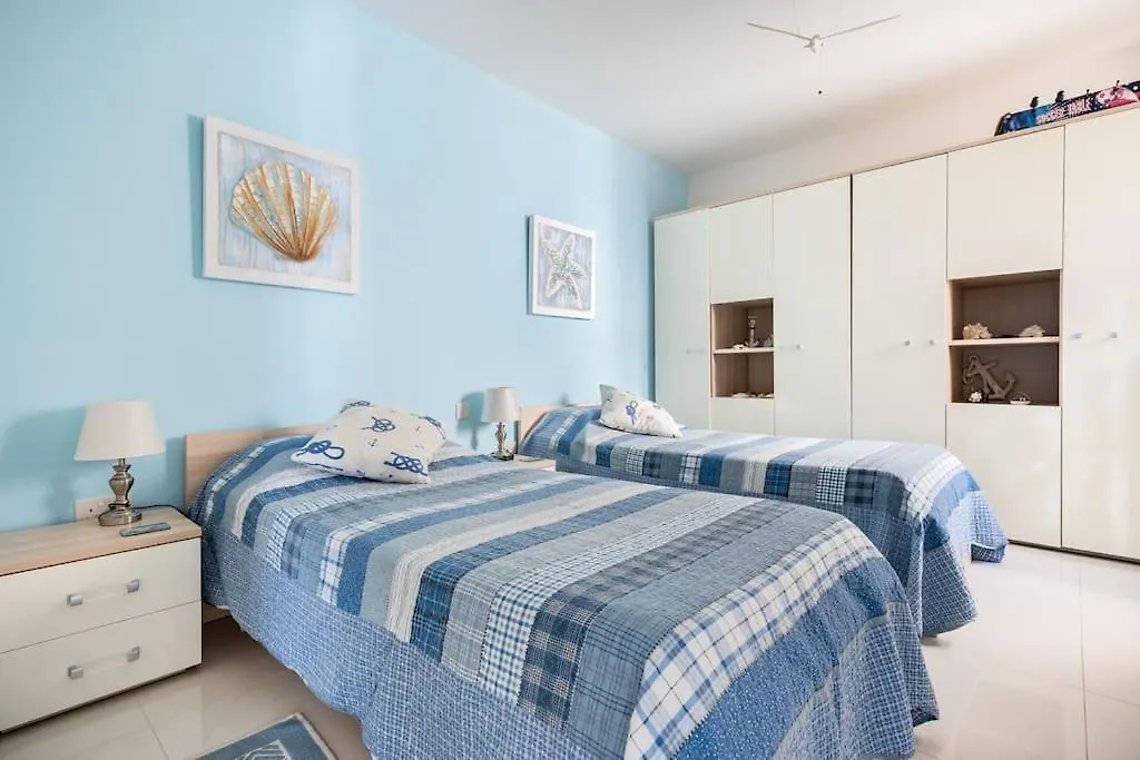 Seagull Penthouse Marsaxlokk Apartment Malta