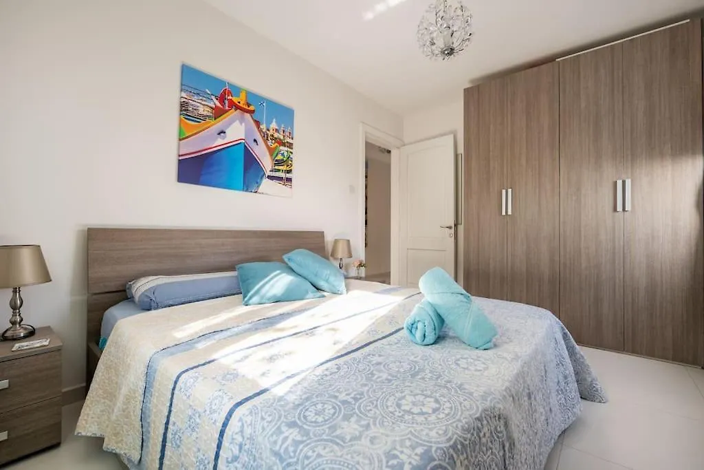 Seagull Penthouse Marsaxlokk Apartment Malta