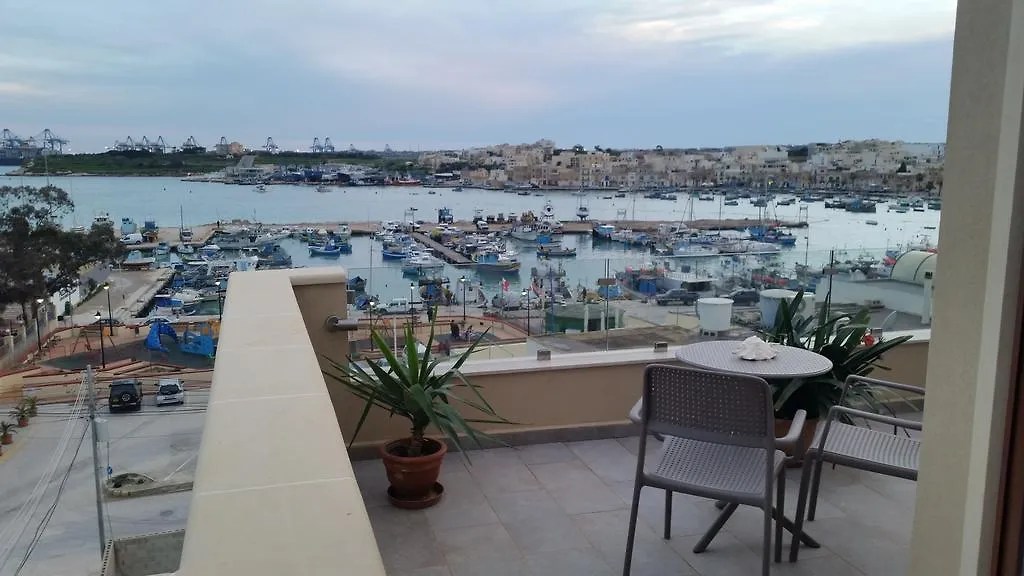 Seagull Penthouse Marsaxlokk Apartment Malta